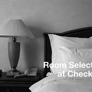 https://nu-hotel-toronto.niagara-fallshotels.com